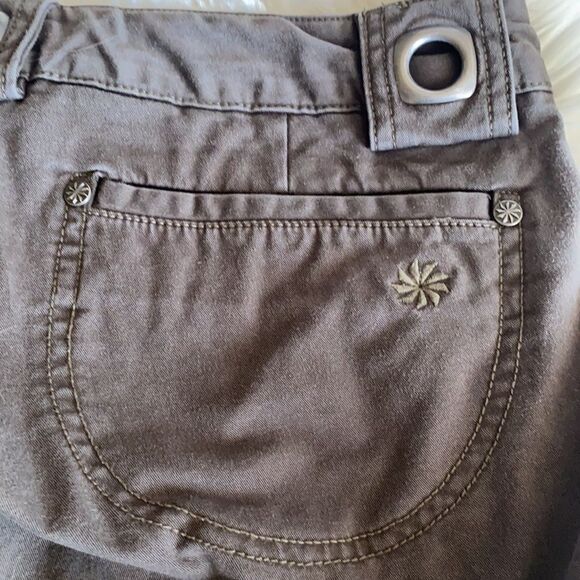 Athleta The Kick It Organic Blend Distressed Shorts Casual Beach Hike - Picture 10 of 15